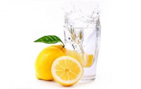 Acqua e limone: verità e falsi miti